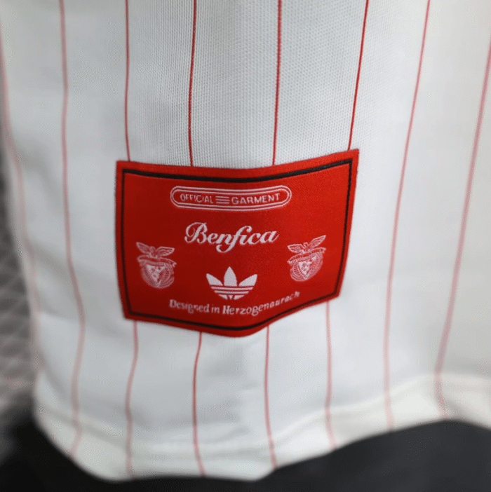 2526 Benfica white casual wear player top - Image 7