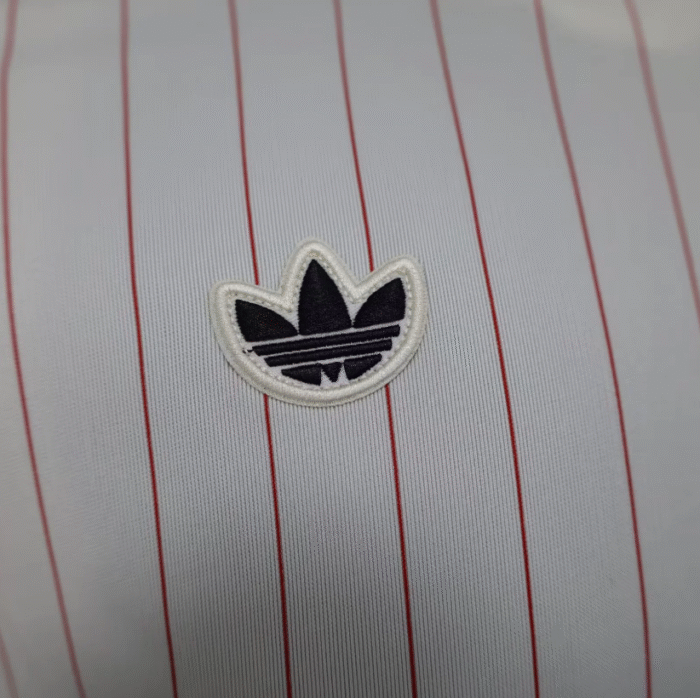 2526 Benfica white casual wear player top - Image 4