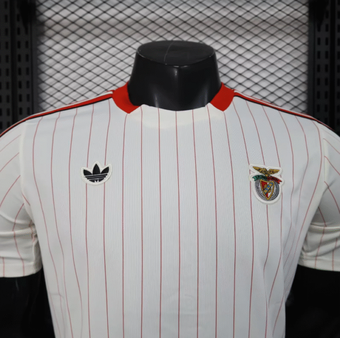 2526 Benfica white casual wear player top - Image 2