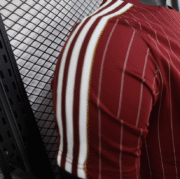 2526 Arsenal casual wear player top - Image 5