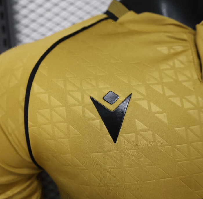 2526 Crystal Palace away player edition jersey - Image 7