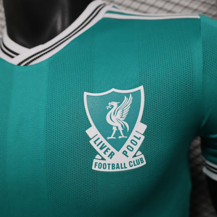 2526 Liverpool Two Player Edition jersey - Image 3