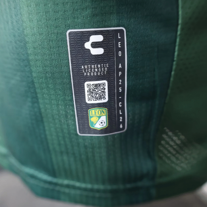 2526 Leon home player edition jersey - Image 8