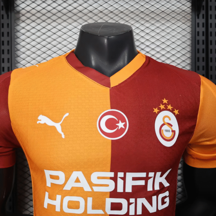 2526 Galatasaray home player edition jersey - Image 3