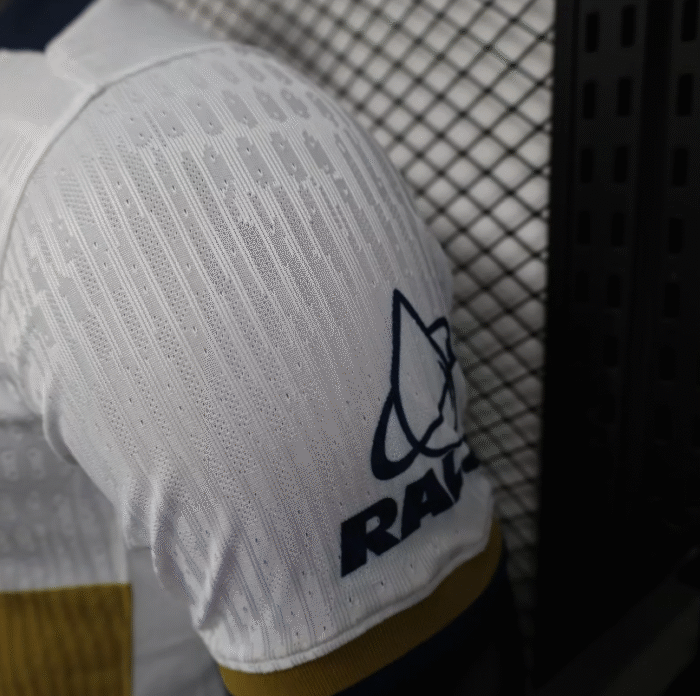 2526 cougar home player edition jersey - Image 3