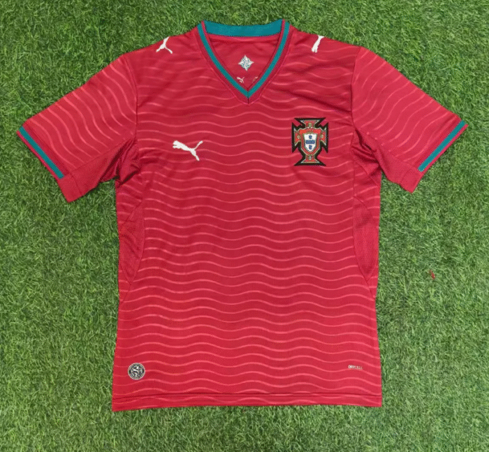 2627 Portugal home fan version jersey - Image 1