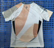 2526 Spanish away football shirt - Image 3