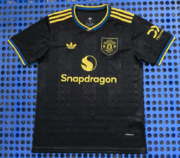 2526 Manchester United's second away football shirt