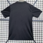 2526 Liverpool commemorative edition black football shirt - Image 3