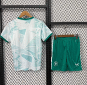 2526 Ireland away children's football shirt - Image 3