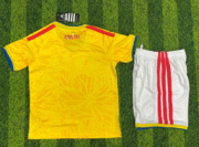2526 Colombia Home Children's Football Set - Image 3
