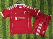 2526 Liverpool Home Children's Football Set